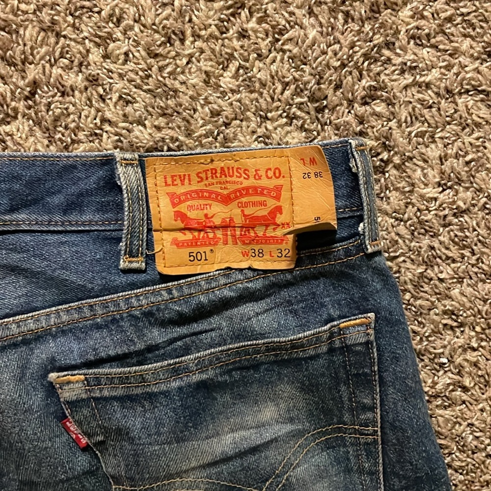 LEVIS JEANS - Picture 4 of 4